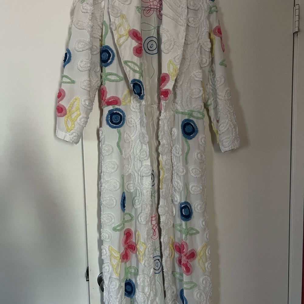 Canyon Group Chenille Robe